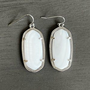 Kendra Scott Elle Earnings